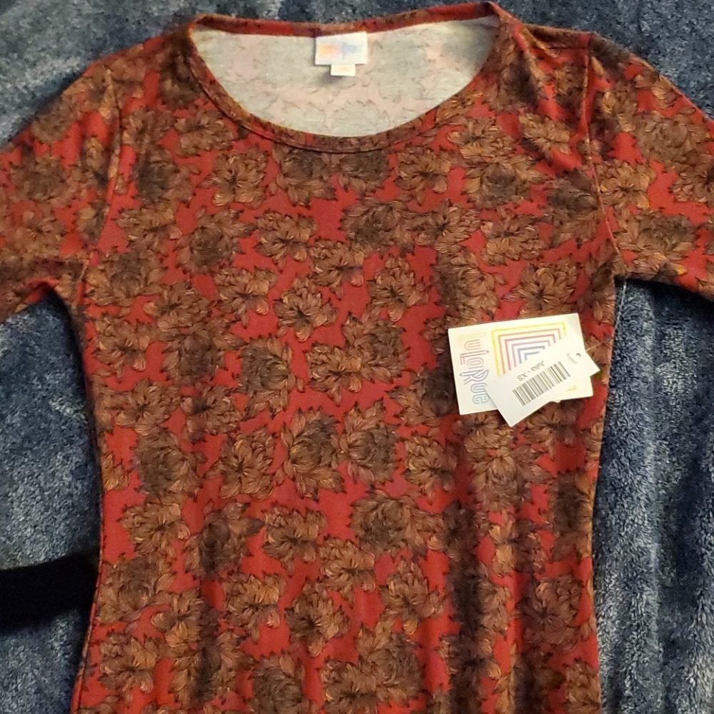 Lularoe julia